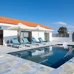 ελin Villa